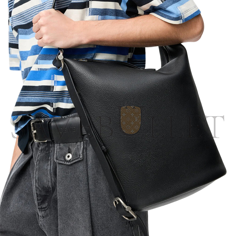 LOEWE LOOP BUCKET IN SUPPLE GRAINED CALFSKIN B000LBMX04 (39*39*15.5cm)